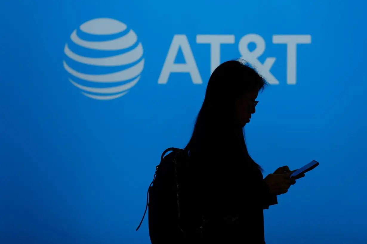 Nearly all AT&T cell customers' call and text records exposed in a massive breach