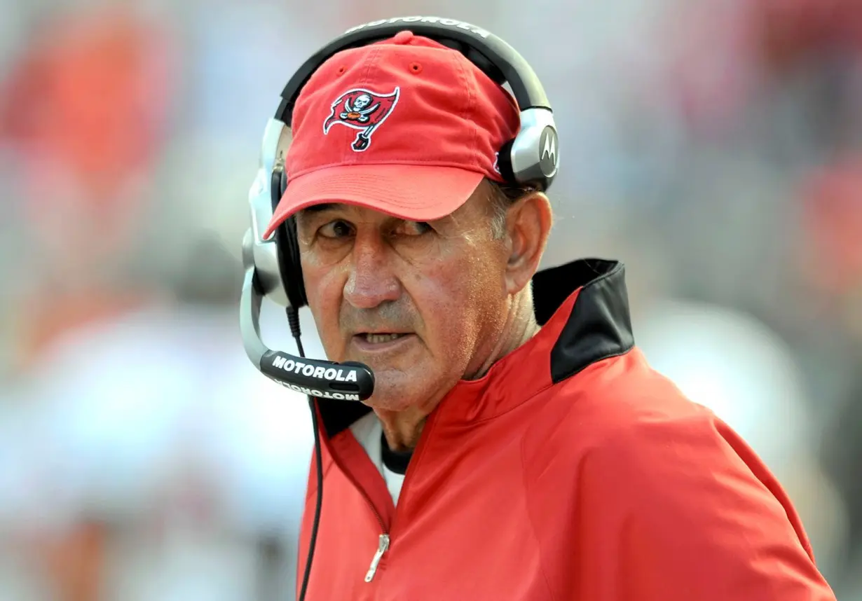 Longtime NFL and college coach Monte Kiffin dies at 84