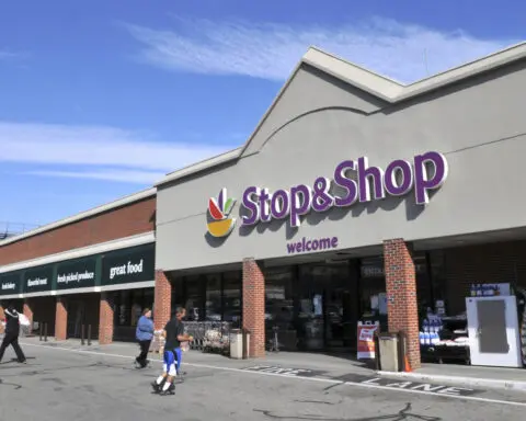 Stop & Shop closing 32 underperforming grocery stores in the Northeast