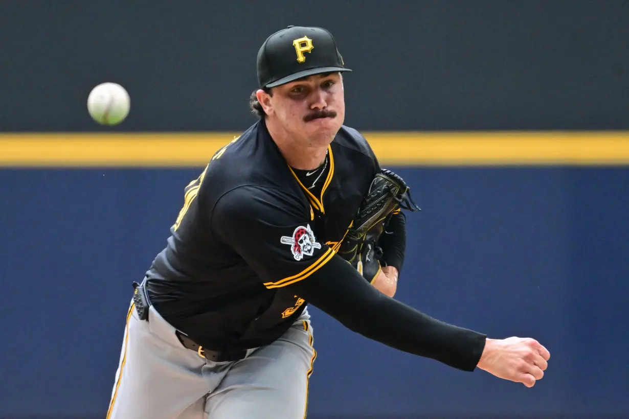 MLB: Pittsburgh Pirates at Milwaukee Brewers