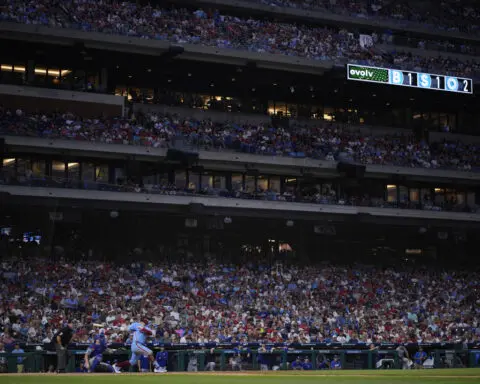 Phillies back Nola with 3 homers and down Dodgers 5-1 to finish 3-game sweep