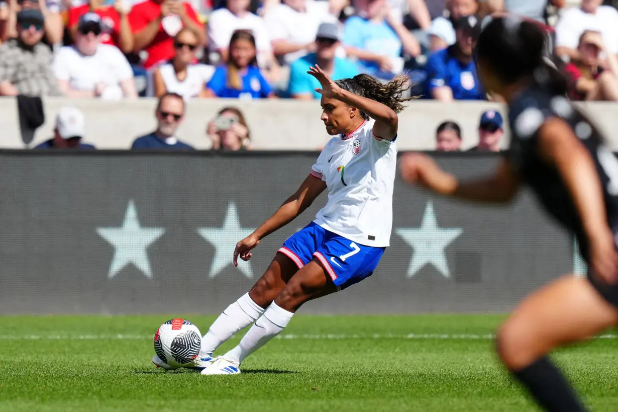 FILE PHOTO: Soccer: Internatioinal Friendly Soccer-South Korea at USA