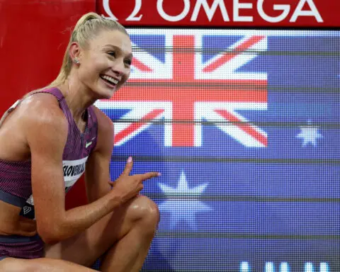 Athletics-Australia's Hull races to world record in rarely-contested 2,000m