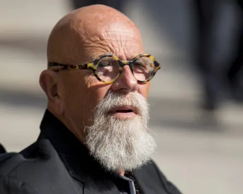 Chuck Close's estate settles lawsuit against Cigna over medical bills