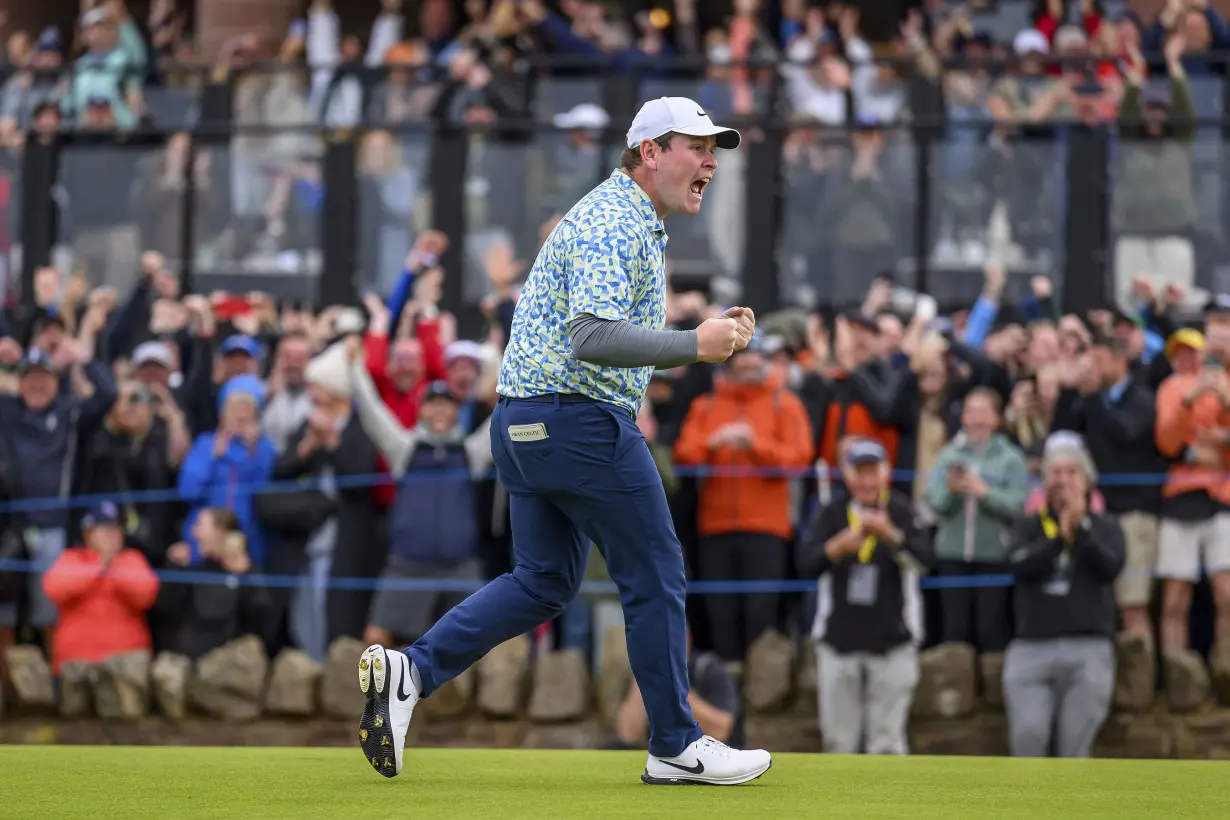 MacIntyre wins his national open in Scotland with birdie to beat Adam Scott