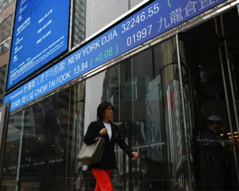 China misery deepens, US curve steepens