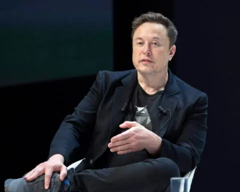 Elon Musk says he’s moving SpaceX and X out of California