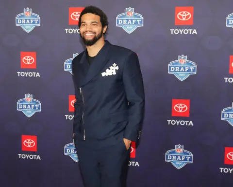 Bears sign No. 1 pick Caleb Williams, first-rounder Rome Odunze