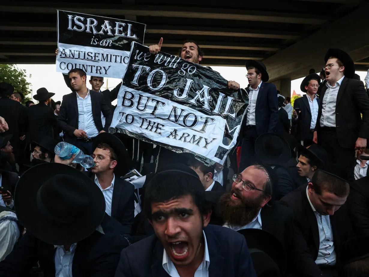 Ultra-Orthodox party in Israel urges young Haredi men to resist draft