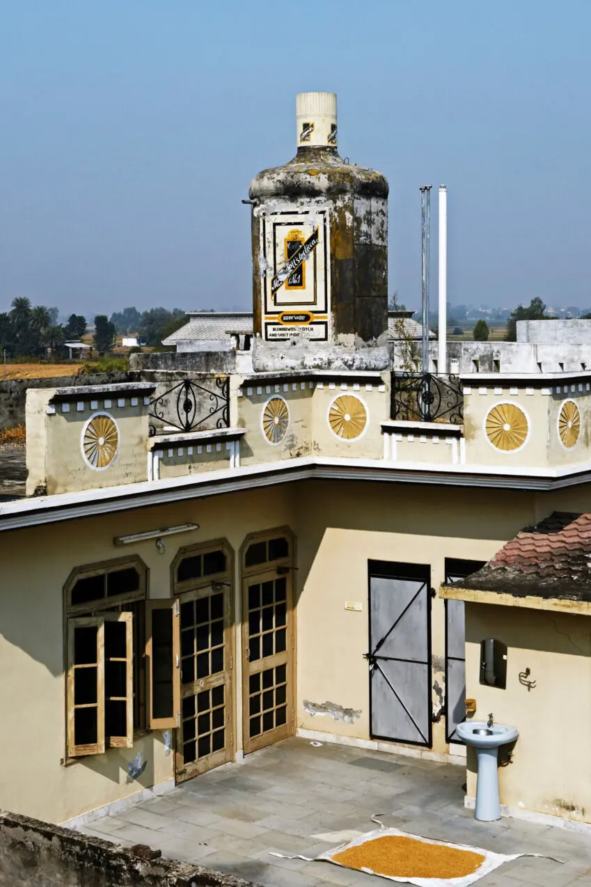 The Indian villages with rooftop sculptures of planes, tanks and cars