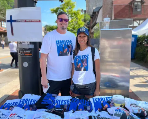 ‘Iconic’: RNC vendors jump on Trump image as best seller