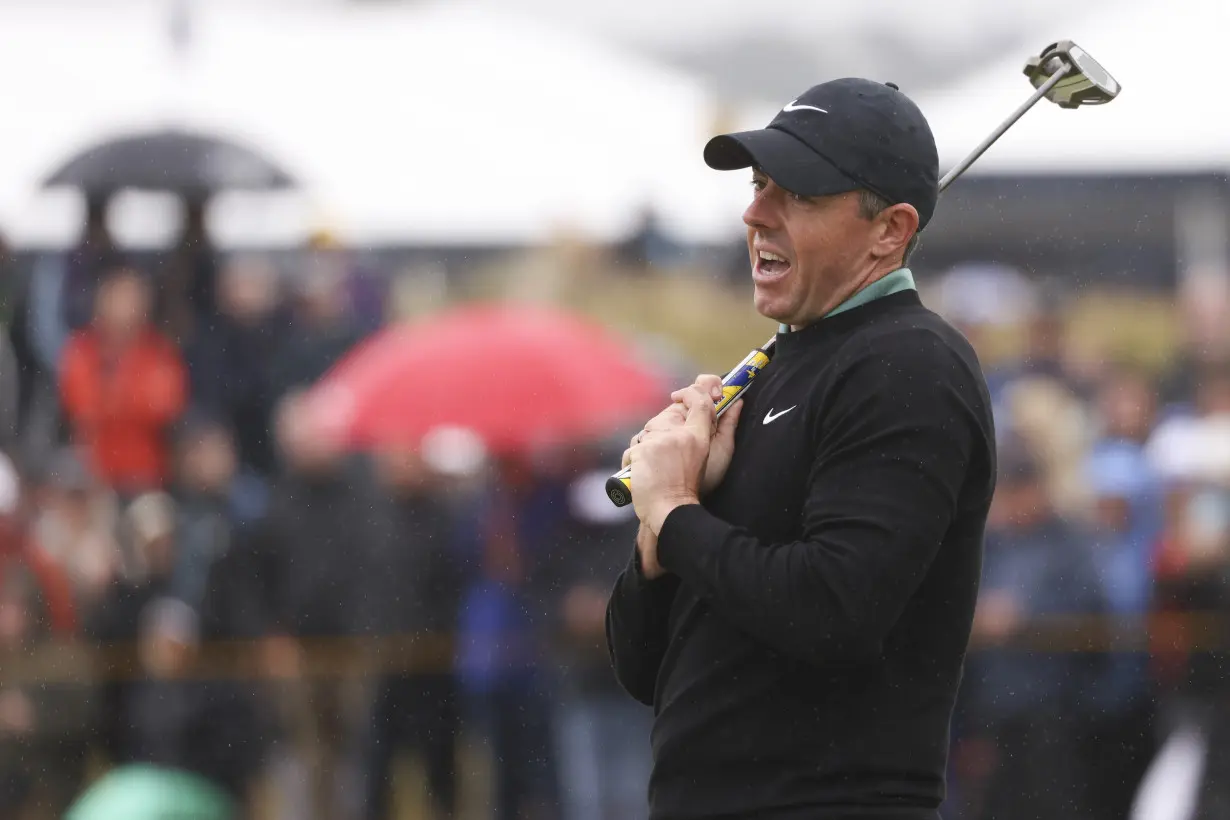 McIlroy, DeChambeau stumble badly out of the gates at British Open