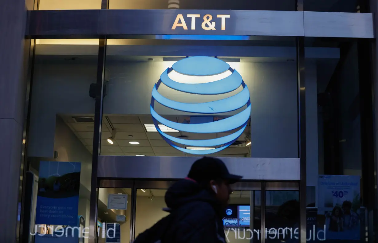 AT&T is telling customers they were hacked. Protecting data has been a big fight – from companies like AT&T