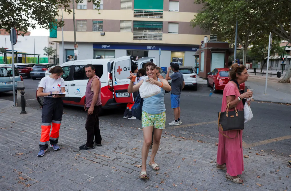 Spain experiences first official heatwave of the summer