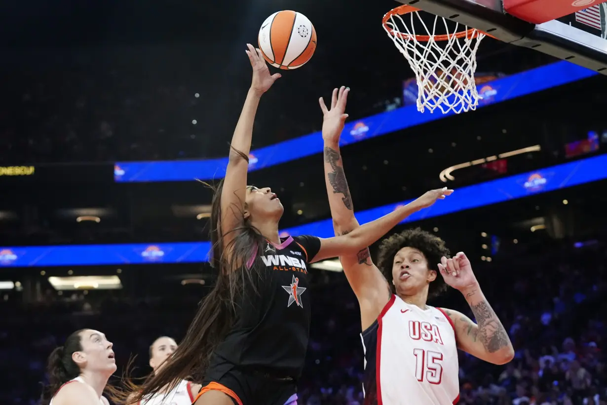 CORRECTION WNBA All Star Basketball