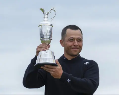 Xander the Great! Schauffele wins the British Open for his 2nd major this year