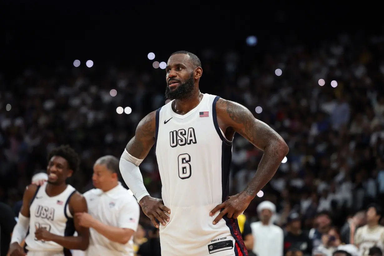 LeBron James to be Team USA's male flag bearer for Olympic Opening Ceremony