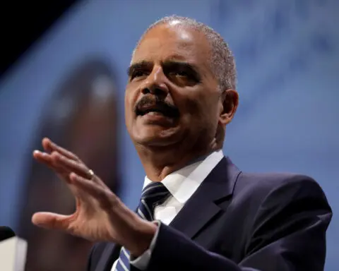 Former attorney general Holder to vet Harris' potential running mates, sources say