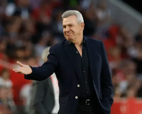 Soccer-Aguirre named Mexico head coach for a third time