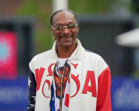 Snoop Dogg will be one of the final torchbearers at the Paris Olympics