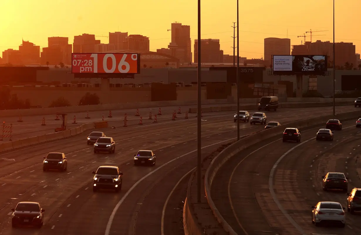 Hundreds of people may have died from heat in one Arizona county