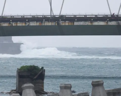 Typhoon Gaemi strengthens as it nears Taiwan, two dead, work halted
