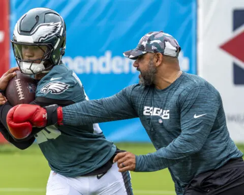 Hurts, Sirianni say all is peaceful between QB and Coach at Eagles' training camp