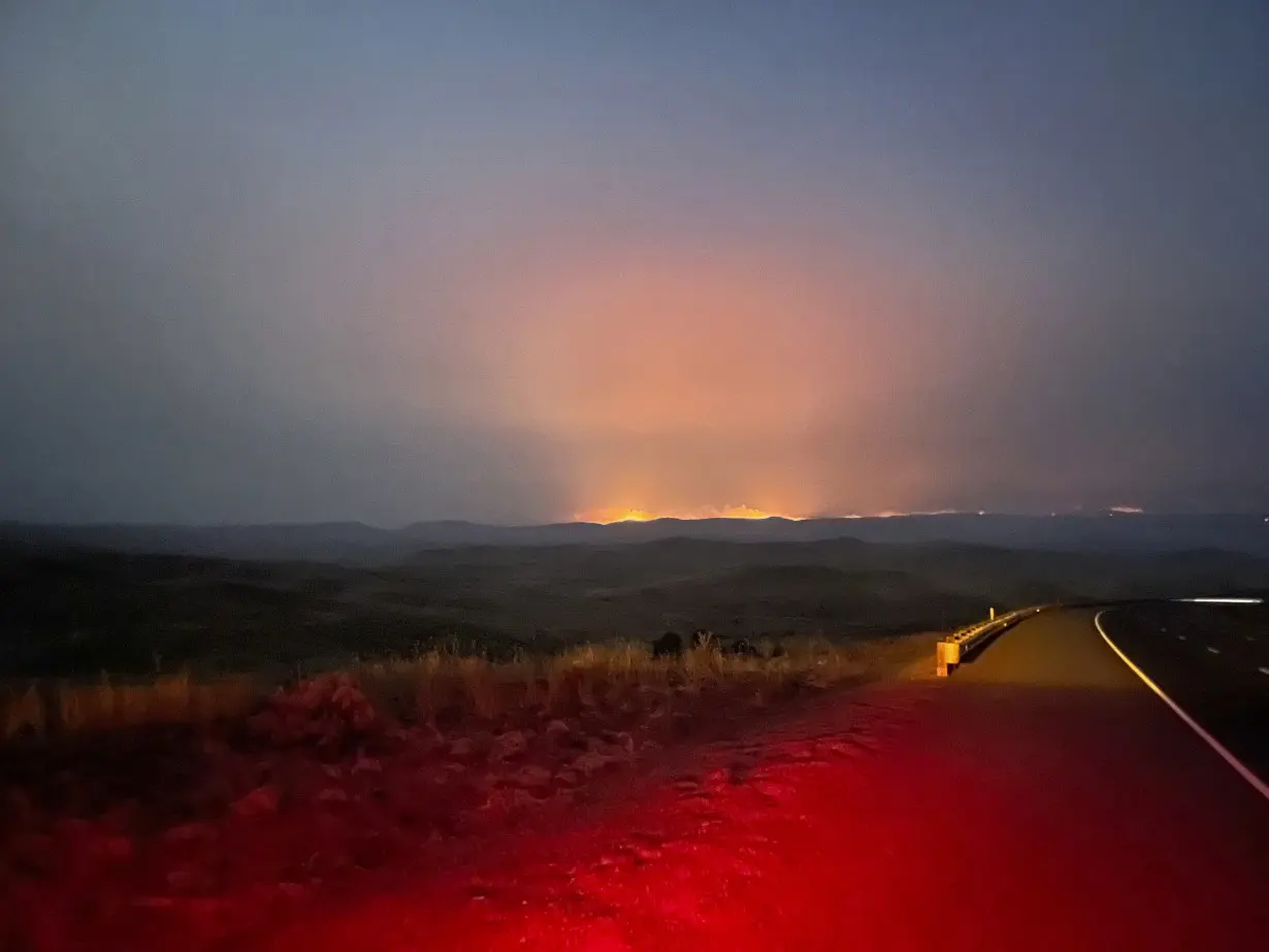 Oregon fire is the largest burning in the US. Thunderstorms and high winds are exacerbating it