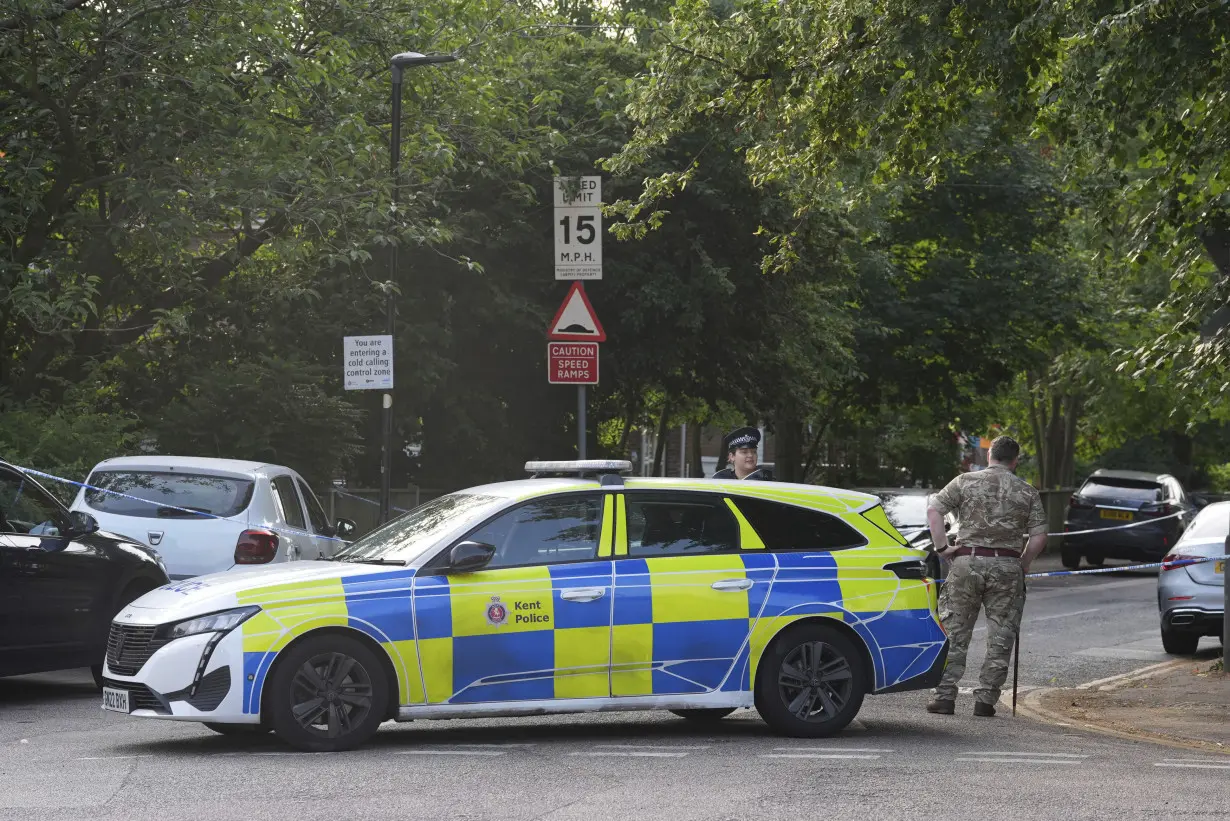 Britain Soldier Stabbed