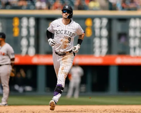 MLB roundup: 20-run barrage lifts Rockies past Red Sox