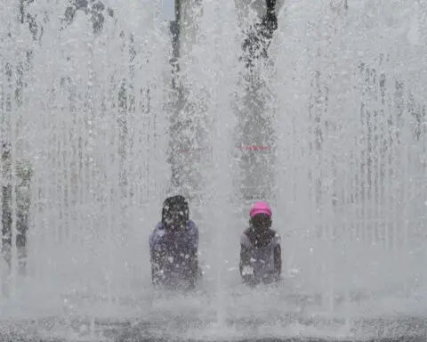 UN asks nations to better prepare, cool the vulnerable as 'extreme heat epidemic' breaks records