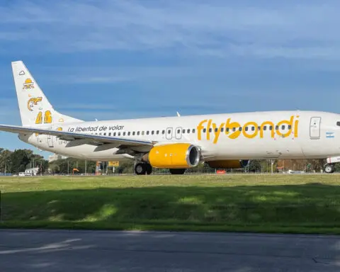 Low-cost airlines Flybondi, Jetsmart set sights on Brazilian market