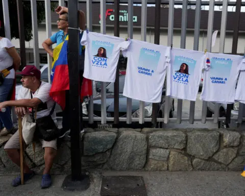 US warns Venezuela's Maduro of need for free election on Sunday