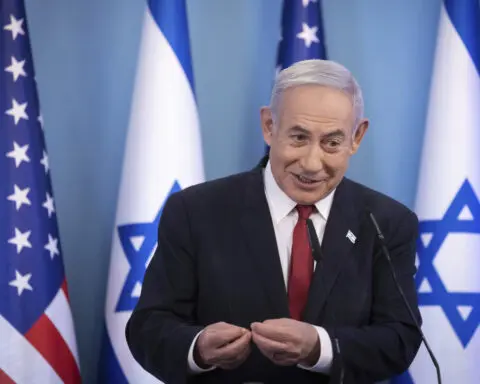 How might Netanyahu's visit to the US affect cease-fire efforts?