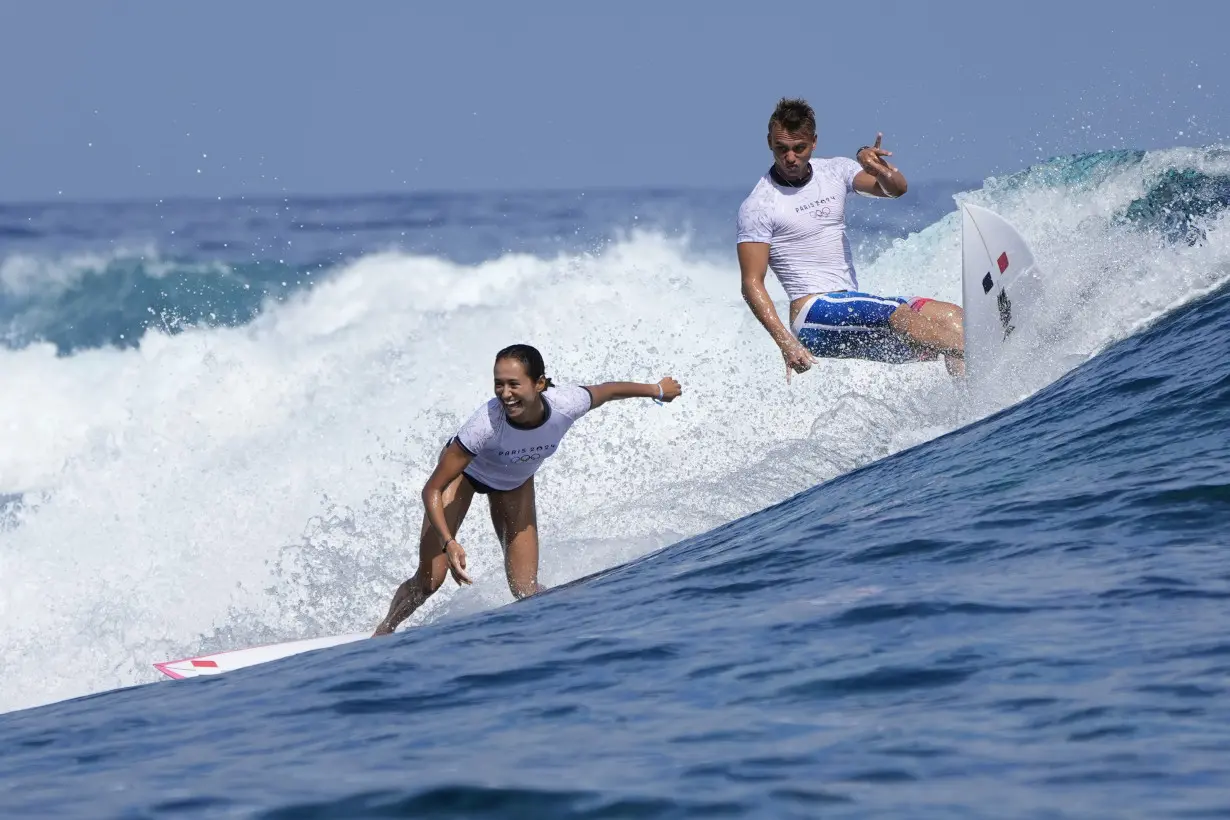 How is wave forecasting done and how does it impact the Paris Olympics surfing competition?