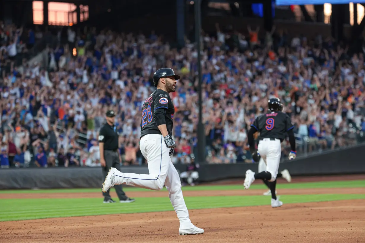 MLB: Atlanta Braves at New York Mets