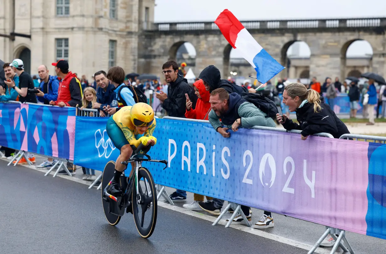 Olympics-Cycling-Australia's Brown finally comes out on top in women's time trial