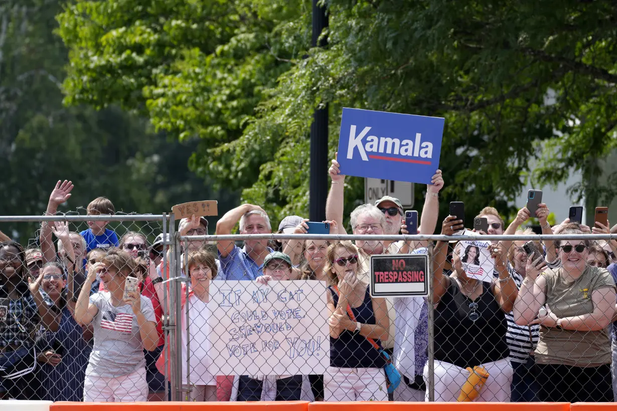 Harris holds her first fundraiser as the likely Democratic nominee as donors open their wallets