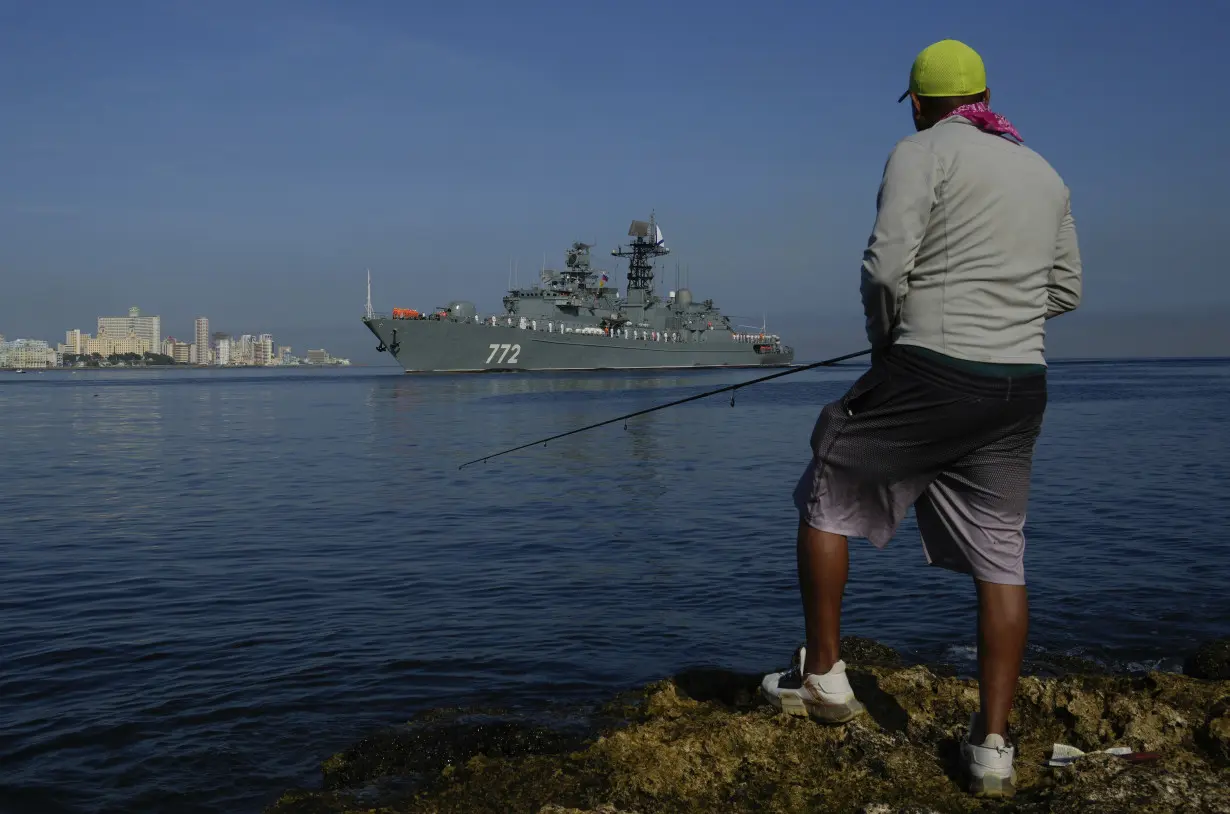 In a show of growing ties, Russian warships make a new visit to Cuban waters