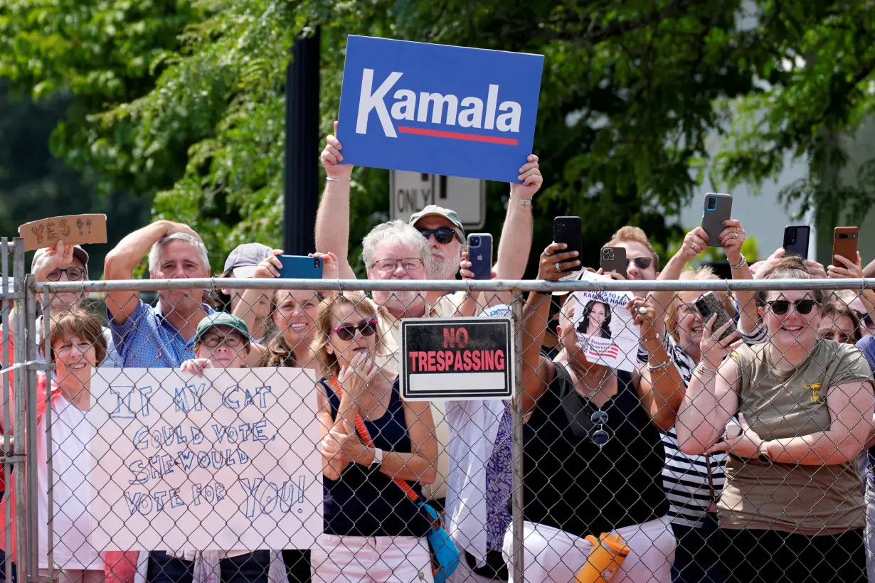 Harris says she is 'underdog,' Trump goes on offense