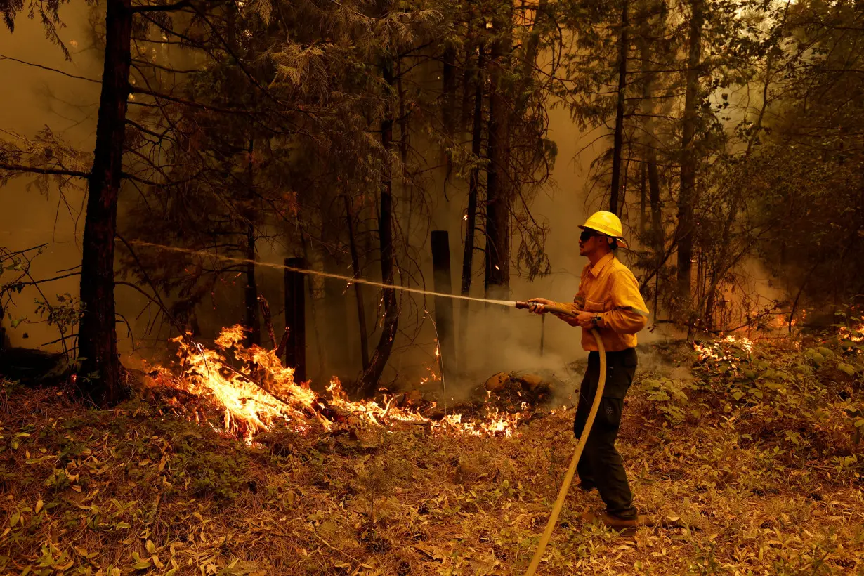 California wildfire explodes, becomes largest in US