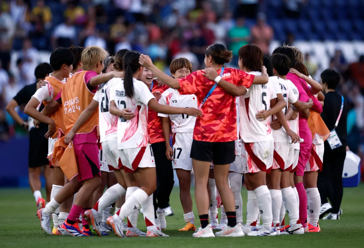 Football - Women's Group C - Brazil vs Japan