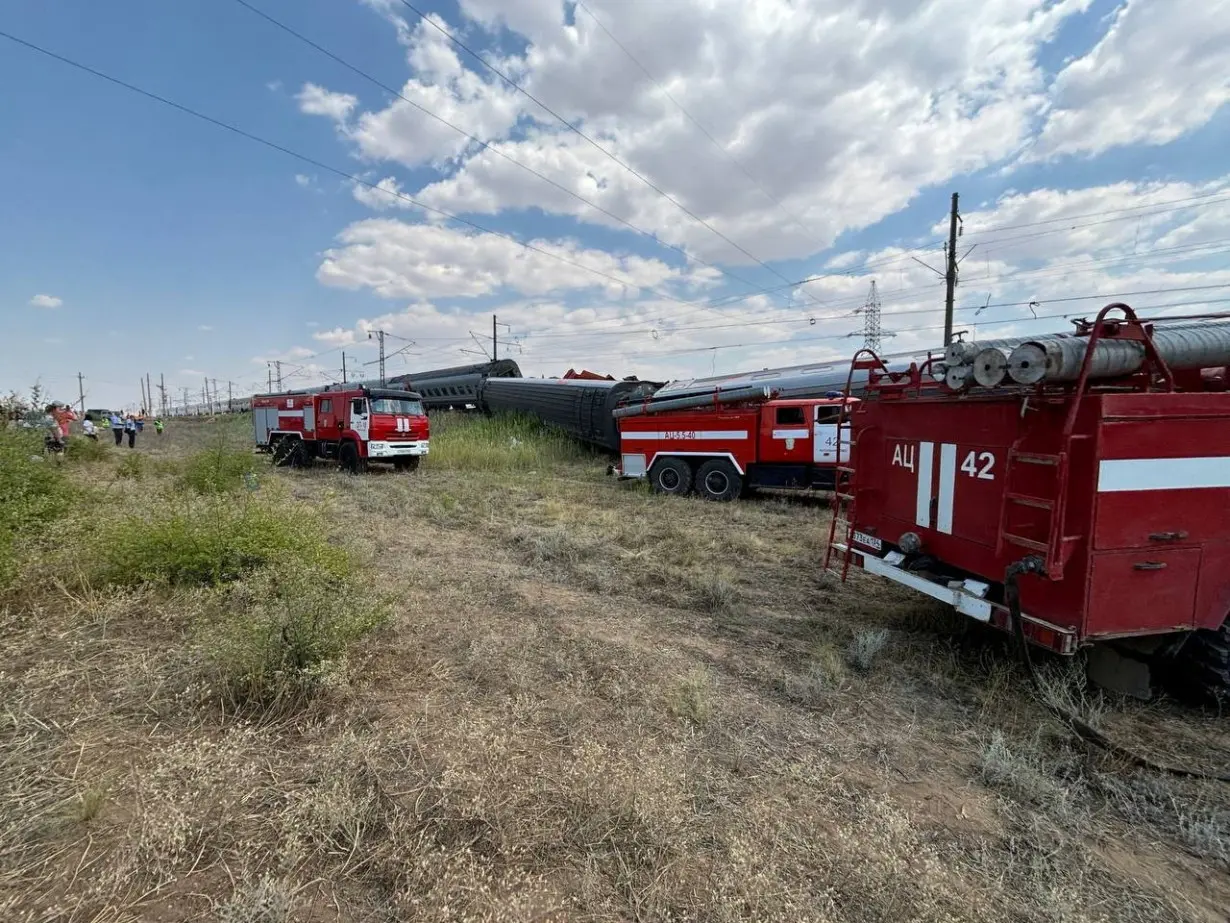 Russian train smashes into truck, injuring 52