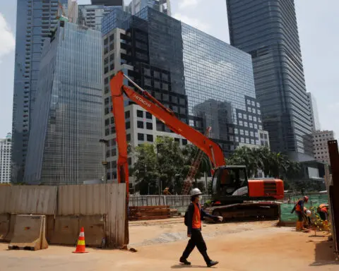 S&P maintains Indonesia's credit ratings, but flags fiscal uncertainties ahead