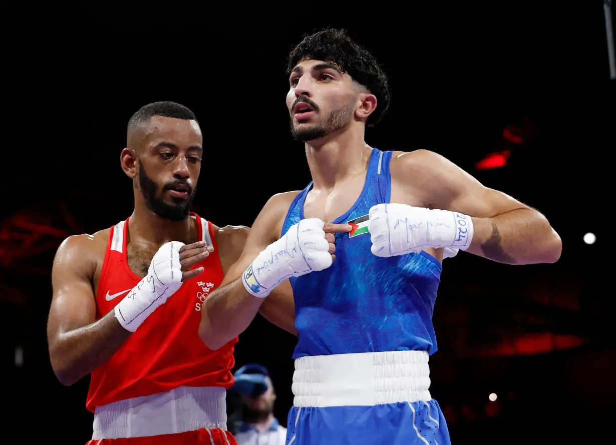 Boxing - Men's 57kg - Prelims - Round of 32