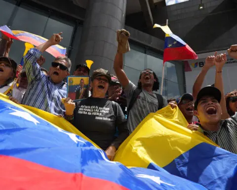 Washington mulls individual sanctions following Venezuelan election