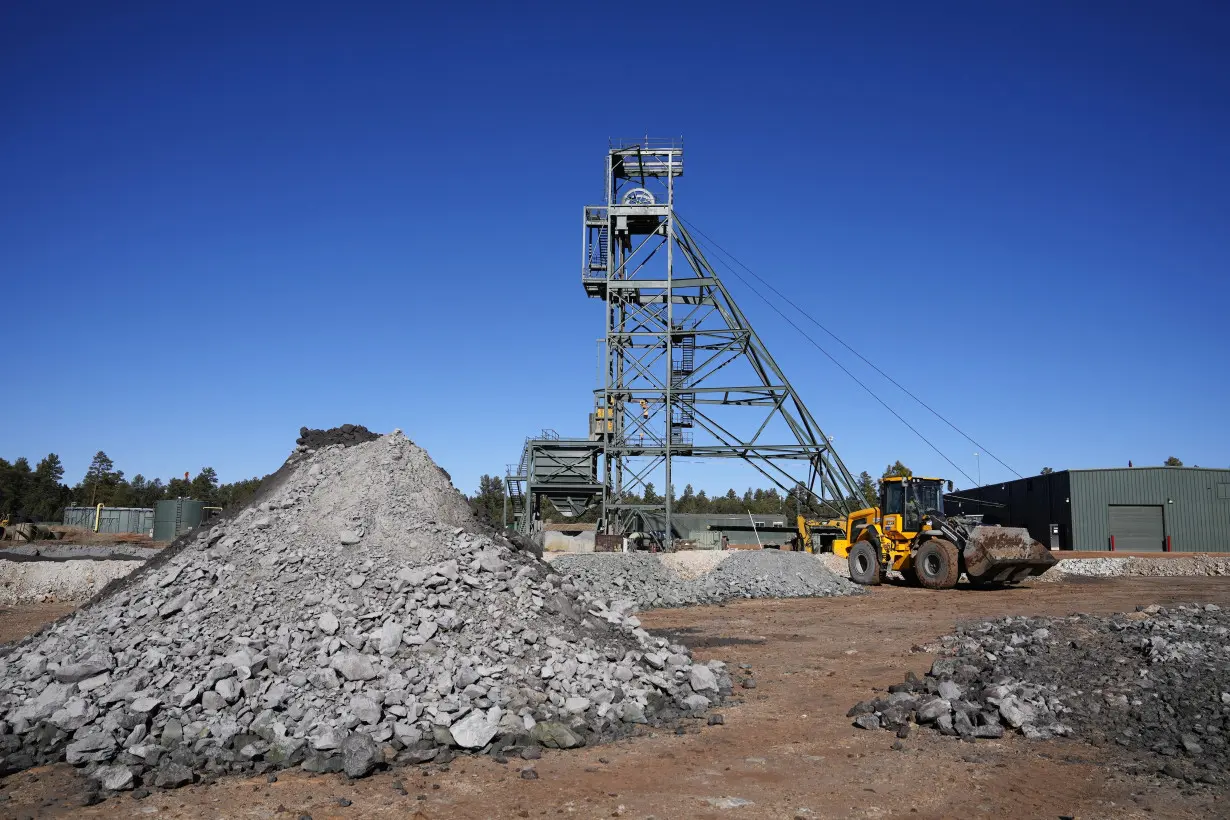 Uranium Transport Navajo