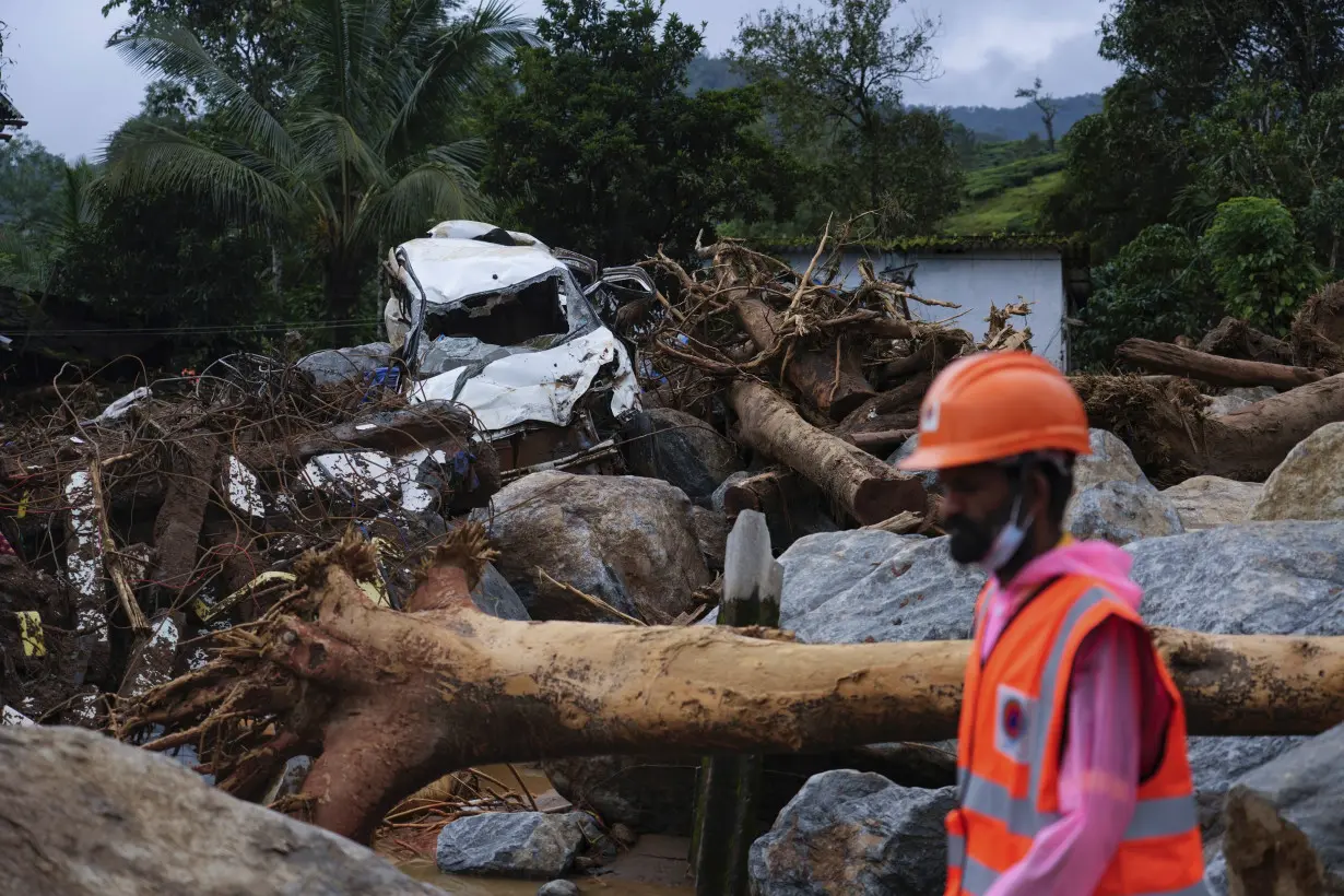 APTOPIX India Landslides