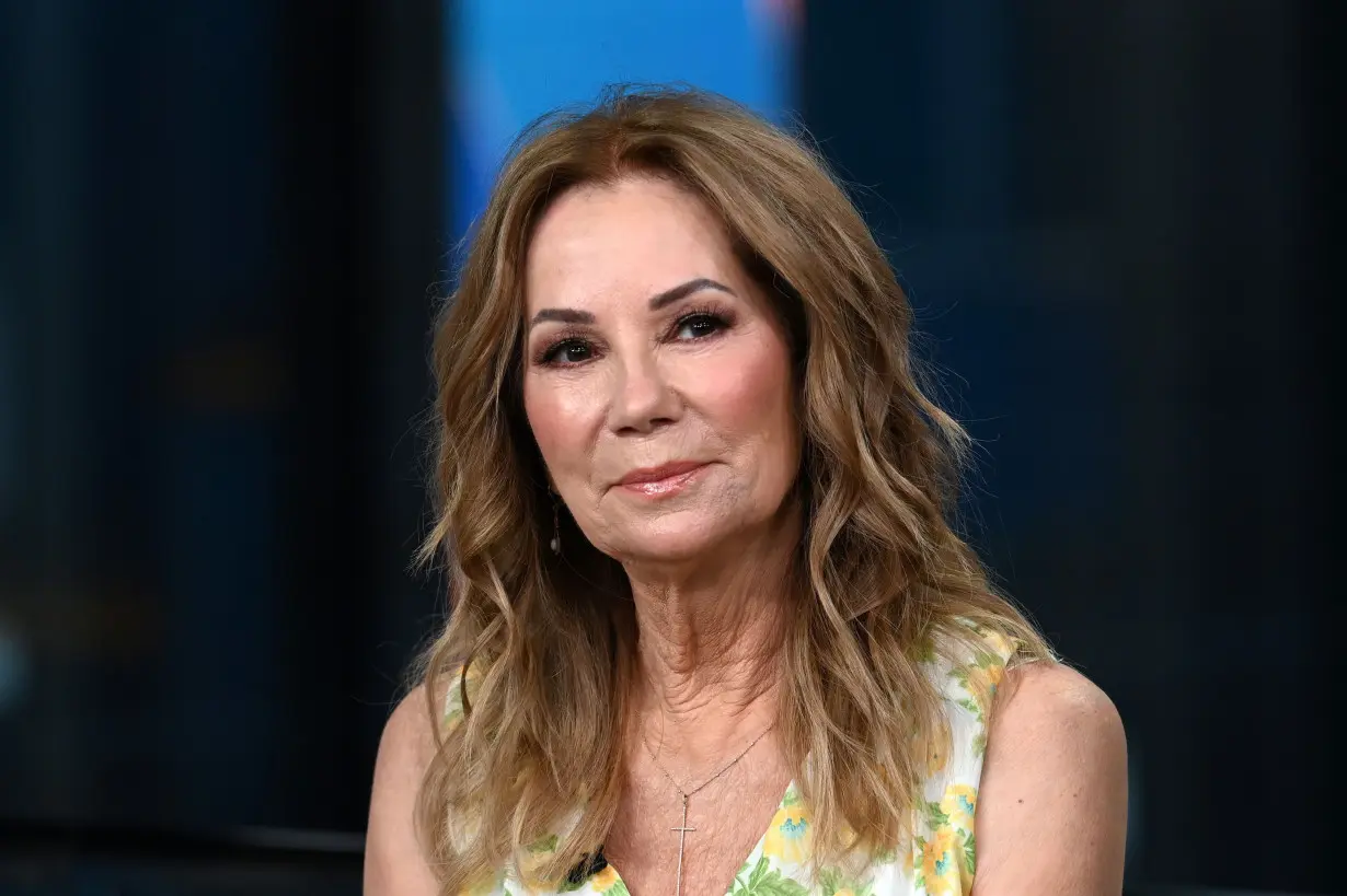 Kathie Lee Gifford hospitalized after fracturing her pelvis