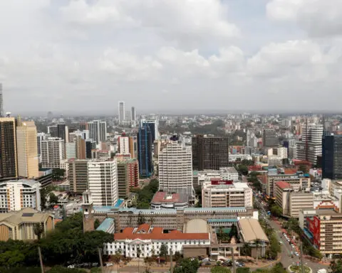 Kenya's inflation falls to 4.3% yr/yr in July